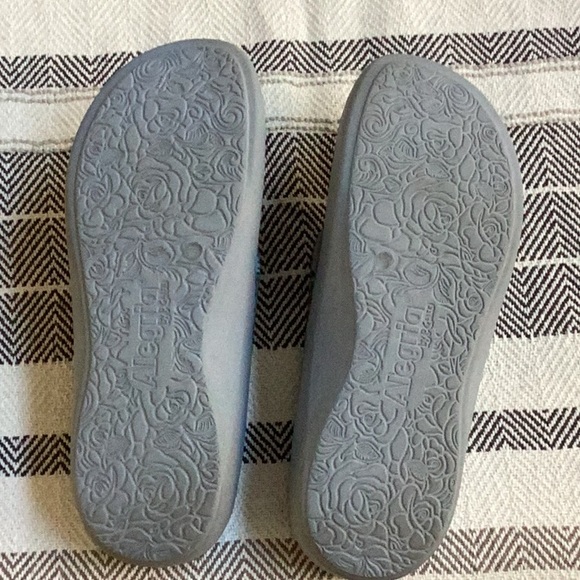 Women’s Alegria Flipflop Sandals - Picture 3 of 5